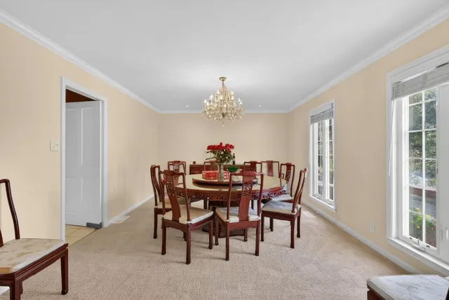 $5,999,000 | 746 Jacaranda Circle, Hillsborough, CA 94010