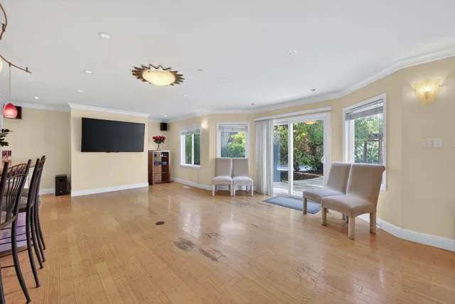 $5,999,000 | 746 Jacaranda Circle, Hillsborough, CA 94010