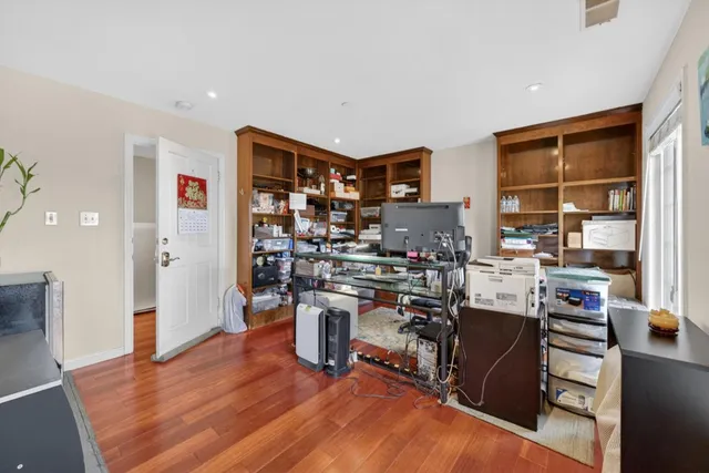 $5,999,000 | 746 Jacaranda Circle, Hillsborough, CA 94010