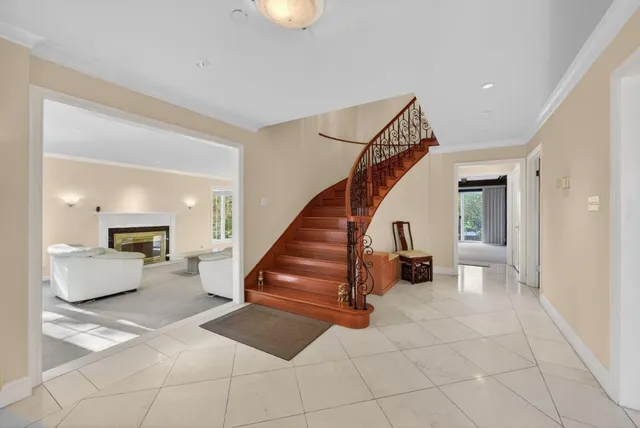 $5,999,000 | 746 Jacaranda Circle, Hillsborough, CA 94010