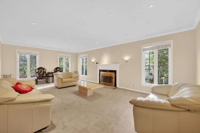 $5,999,000 | 746 Jacaranda Circle, Hillsborough, CA 94010