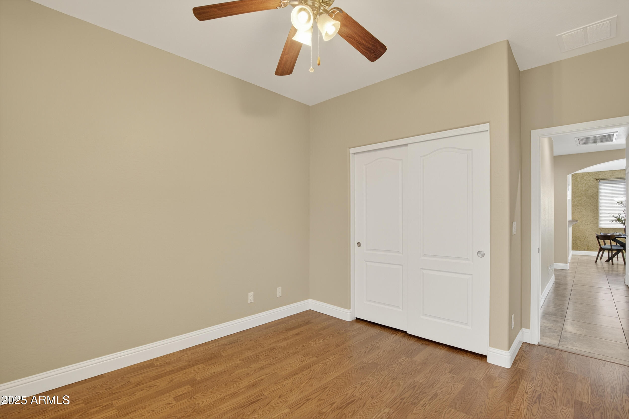 17368 West Red Bird Road Surprise, AZ 85387 - Photo 41 of 82 42_054_161_agent_ossurp