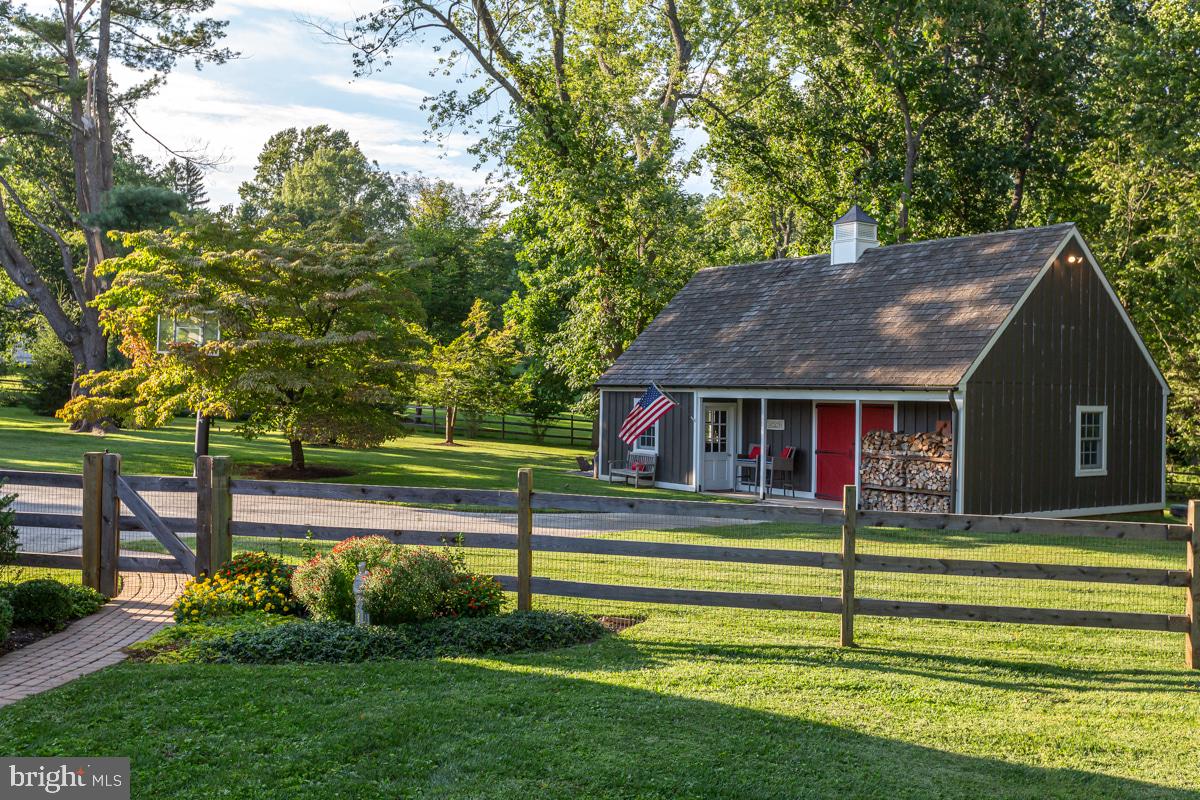 15 Rabbit Run Road Malvern, PA 19355 - Photo 2 of 55 With a Quaint Barn