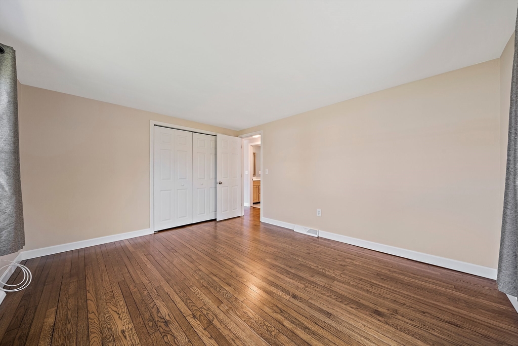 42 Colburne Path Yarmouth, MA 02673 - Photo 16 of 38 Gallery Image 16