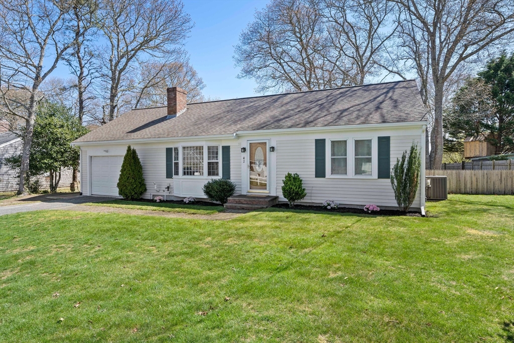 42 Colburne Path Yarmouth, MA 02673 - Photo 2 of 38 Gallery Image 2