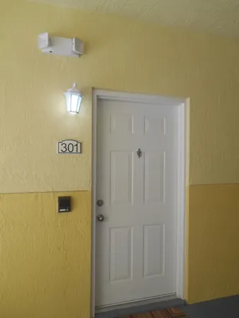 $269,900 | 11019 Legacy Lane, Unit 301, Palm Beach Gardens, FL 33410