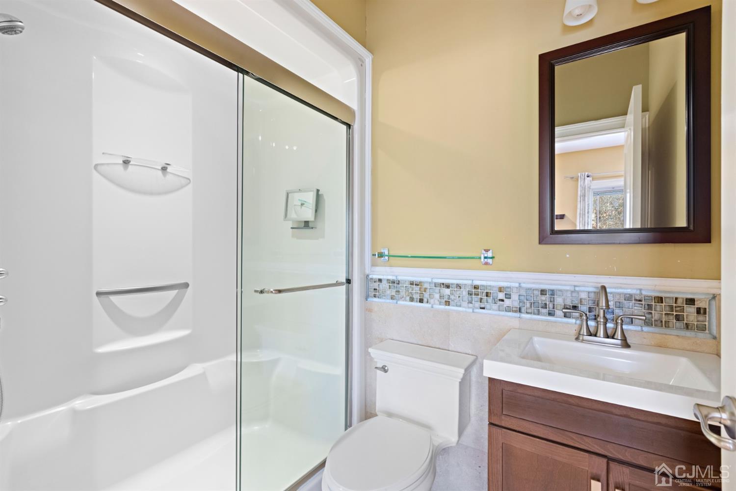 8 Madden Court Edison, NJ 08820 - Photo 50 of 75