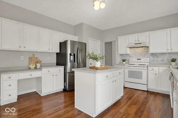 $2,975 | 13441 Spicebush Court, Carmel, IN 46033