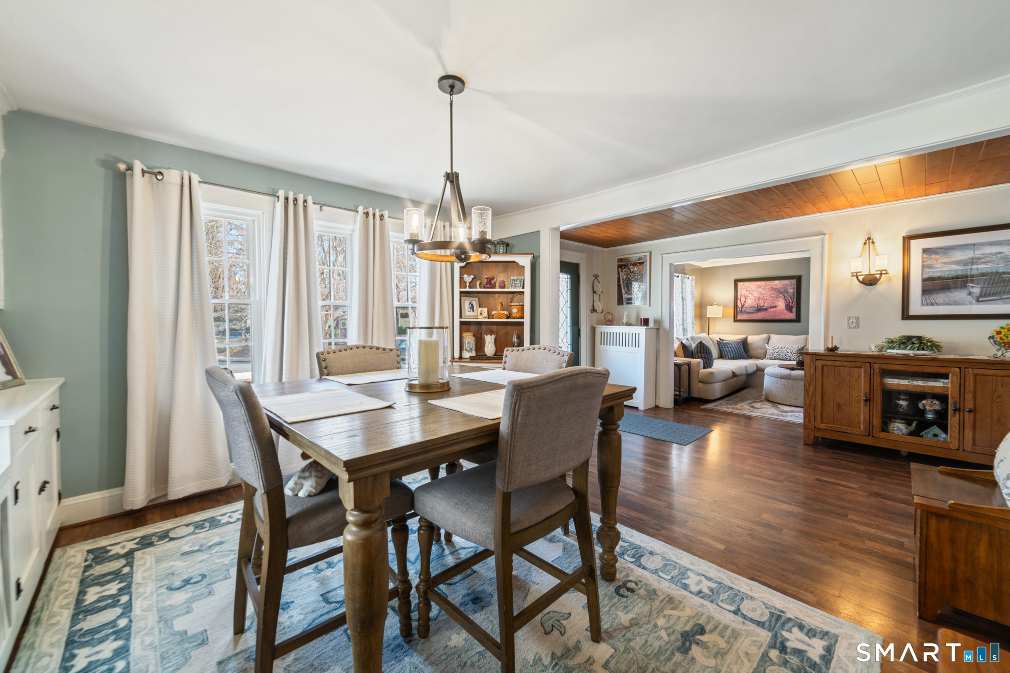 101 Vincent Road Bristol, CT 06010 - Photo 7 of 37 a view of a livingroom and dining room