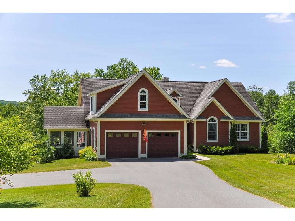853 Hilltop Road Littleton, NH 03561 - Photo 1 of 36