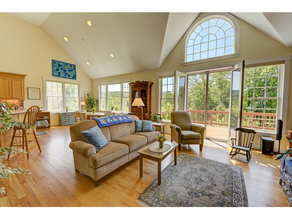 853 Hilltop Road Littleton, NH 03561 - Photo 4 of 36