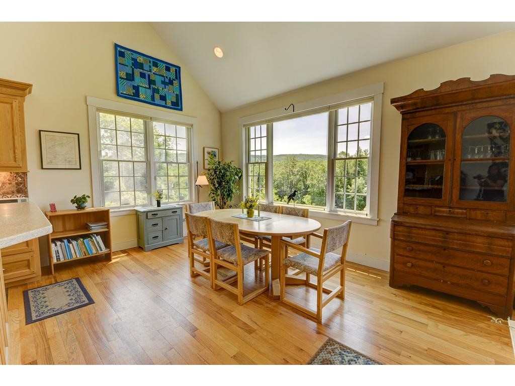 853 Hilltop Road Littleton, NH 03561 - Photo 6 of 36