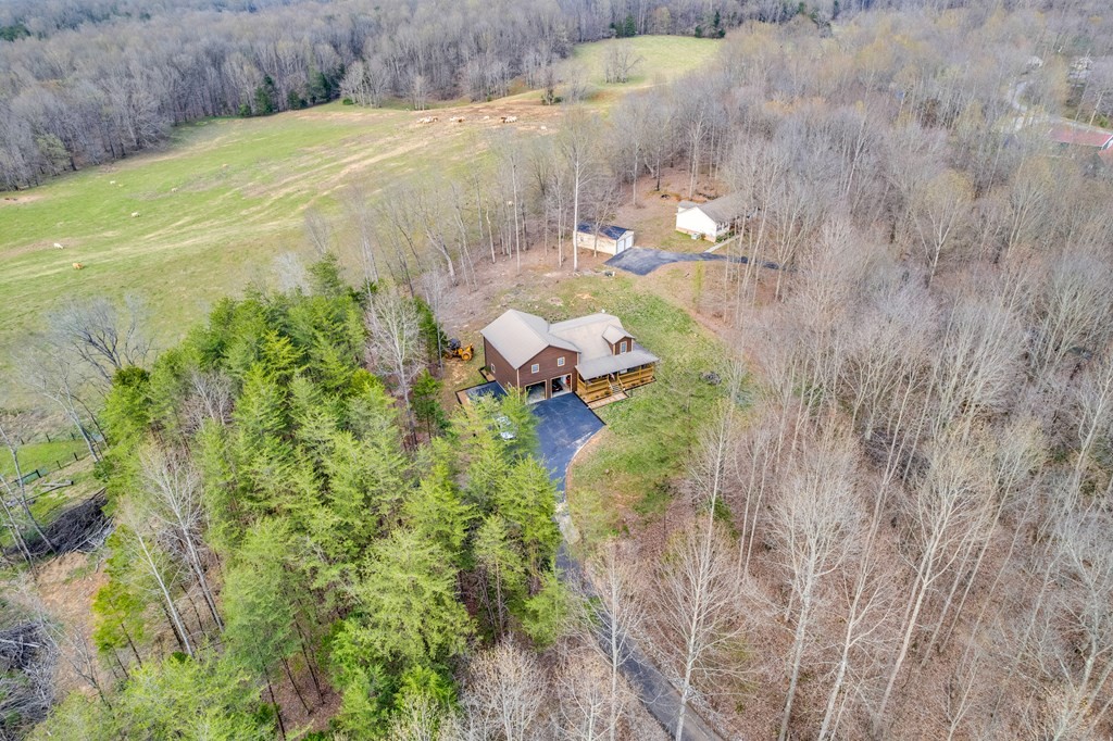 465 Hickory Lane Sparta, TN 38583 - Photo 11 of 46