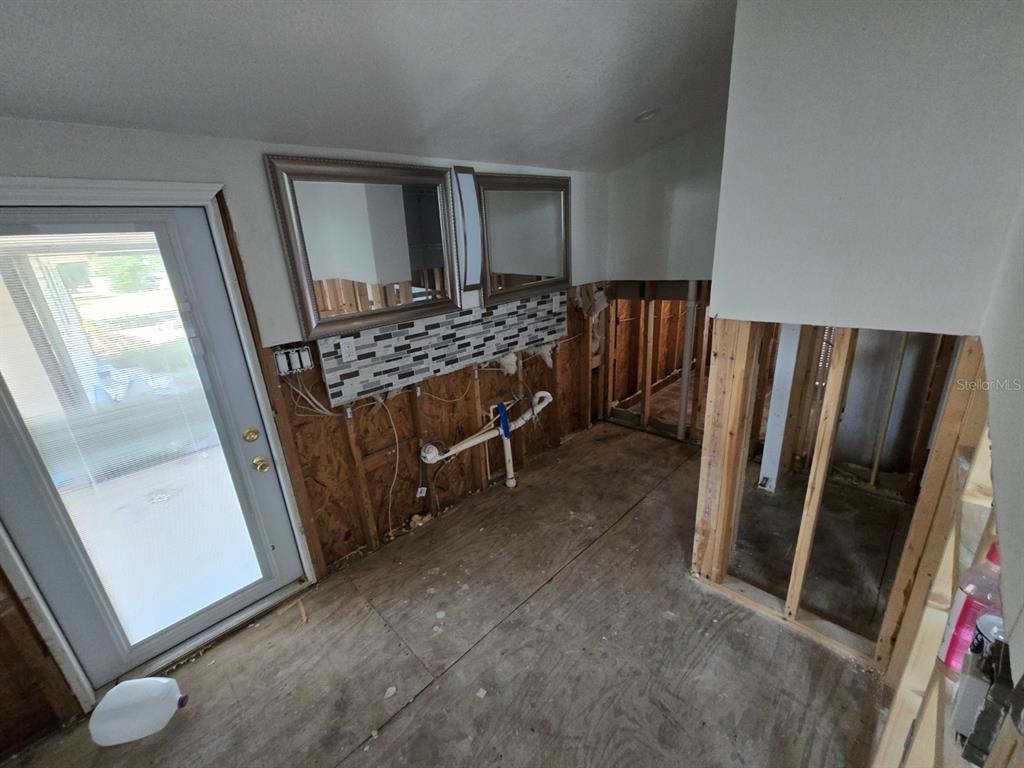 3503 West Shell Point Road Ruskin, FL 33570 - Photo 19 of 27