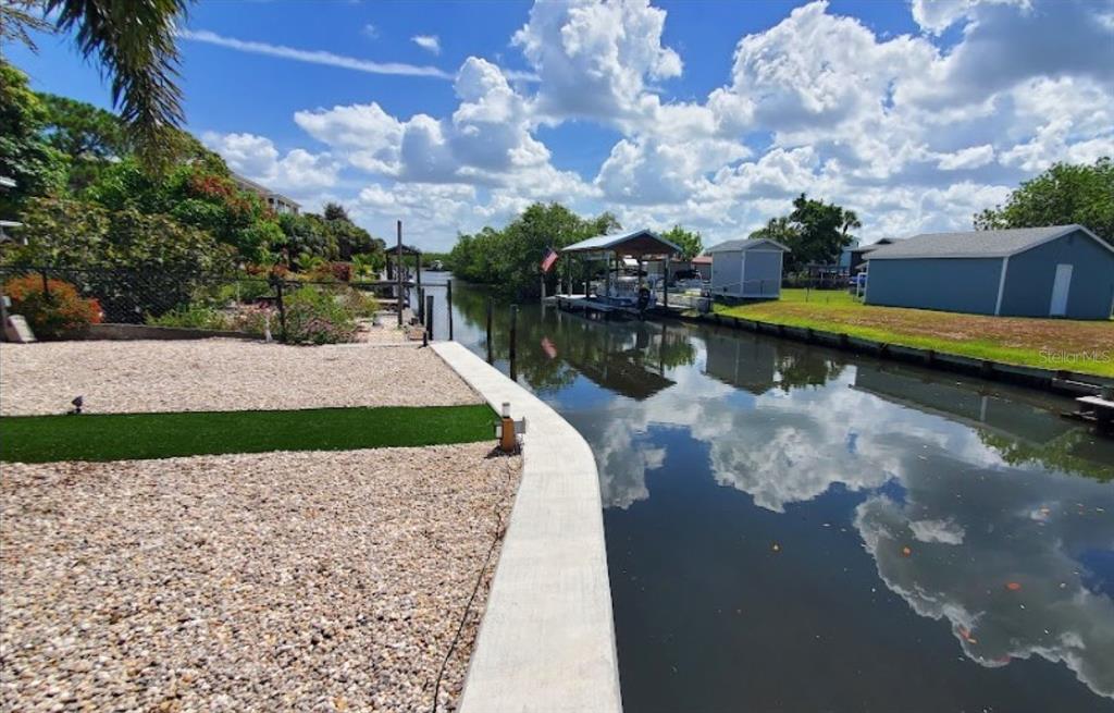 3503 West Shell Point Road Ruskin, FL 33570 - Photo 3 of 27