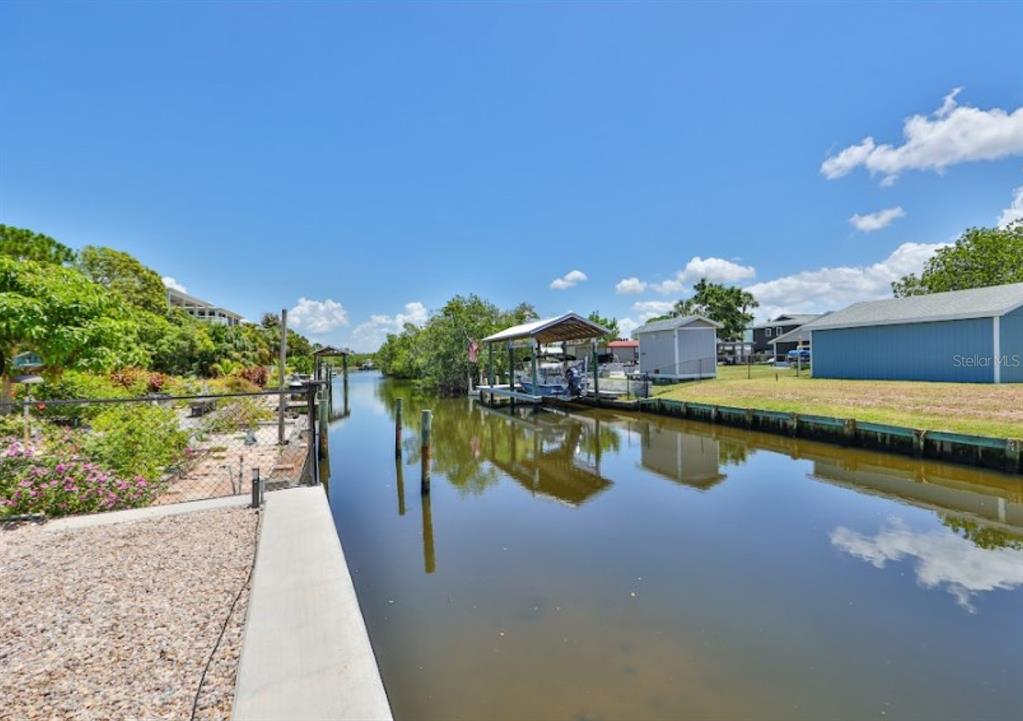 3503 West Shell Point Road Ruskin, FL 33570 - Photo 7 of 27