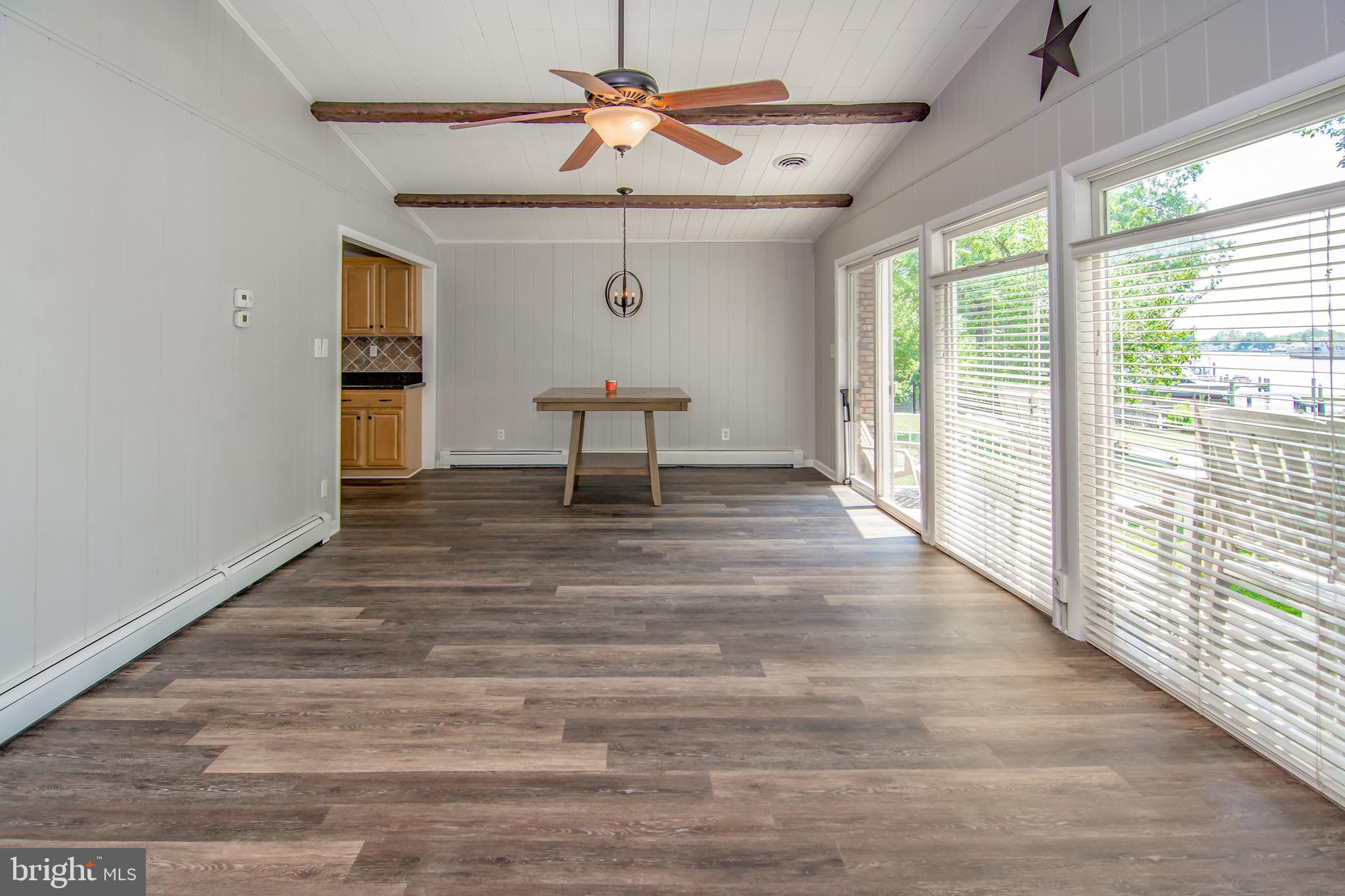 8021 Shore Road Baltimore, MD 21222 - Photo 22 of 31