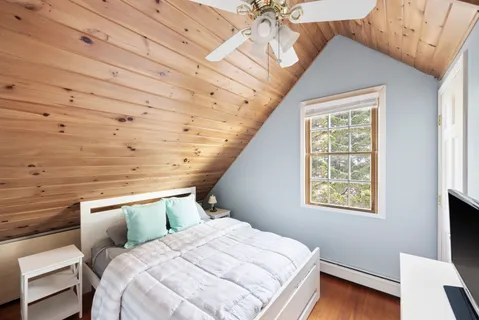 $3,395,000 | 38 East Beach Drive, Southampton, NY 11968