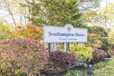 $3,395,000 | 38 East Beach Drive, Southampton, NY 11968