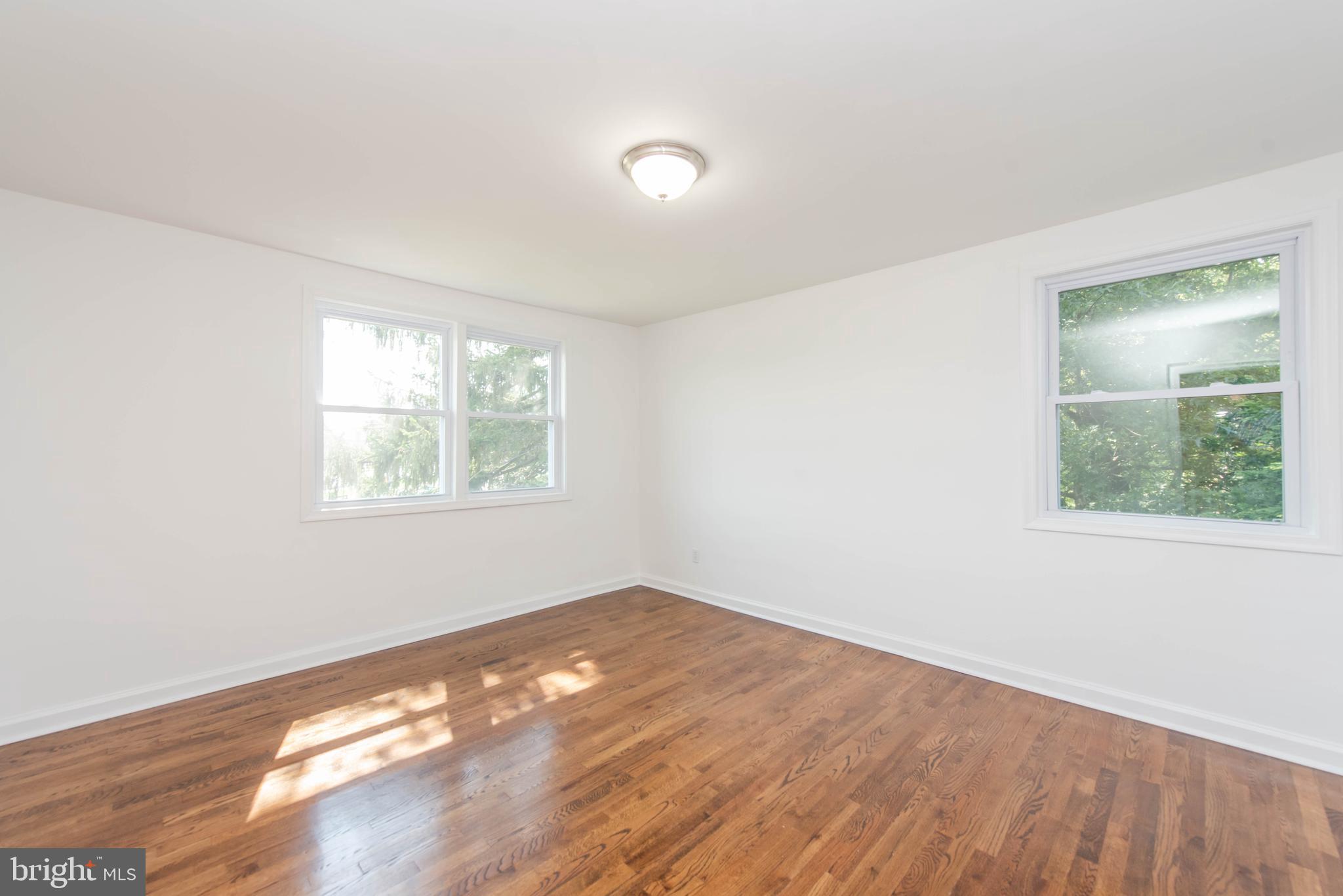 903 Coleridge Road Baltimore, MD 21229 - Photo 12 of 27 Bedroom 1