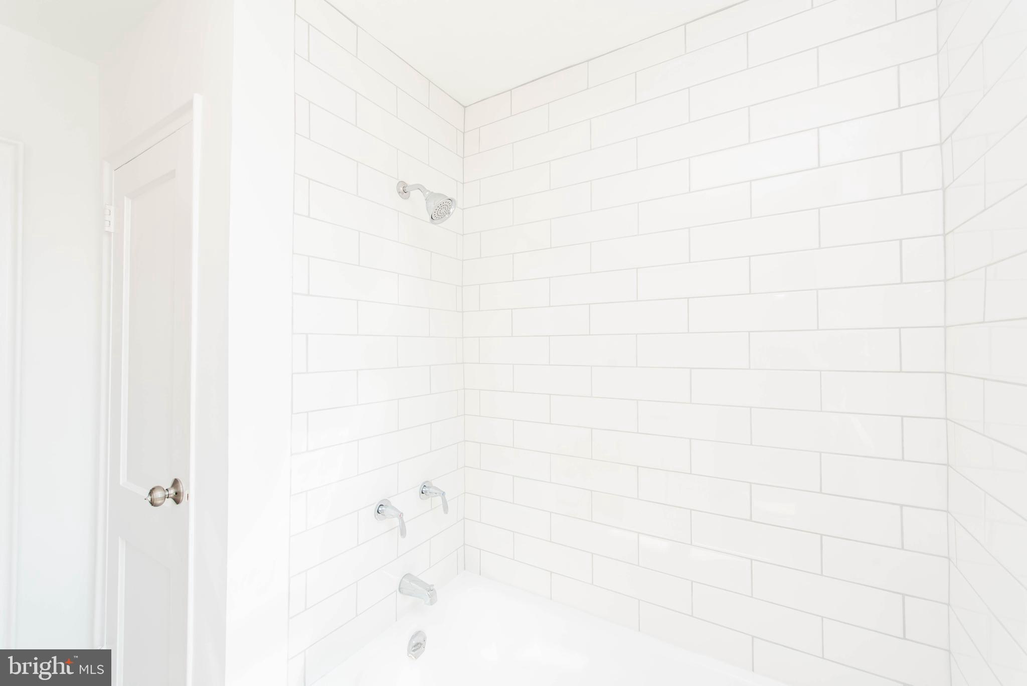903 Coleridge Road Baltimore, MD 21229 - Photo 20 of 27 Bathroom 1
