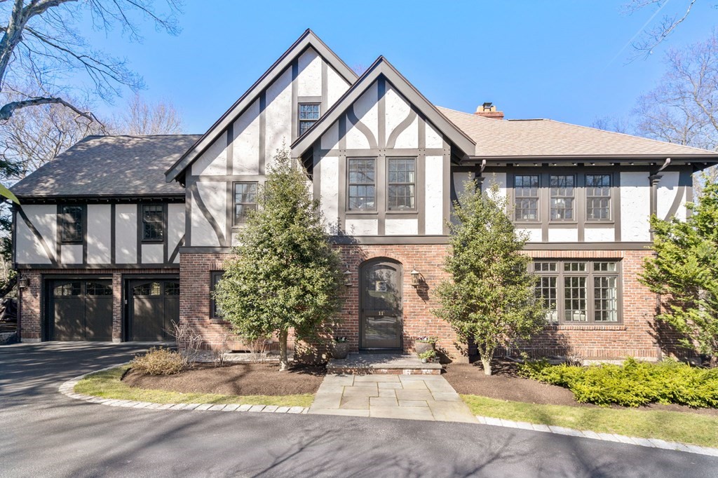 11 Rockridge Road Wellesley, MA 02481 - Photo 2 of 39 Gallery Image 2