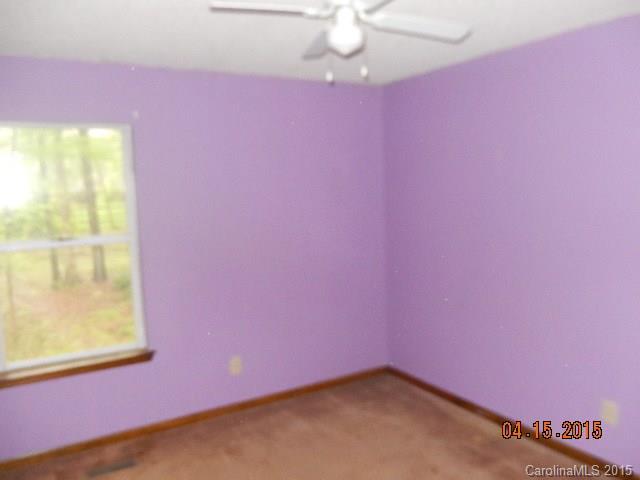 1513 Pine Mountain Road Charlotte, NC 28214 - Photo 7 of 10