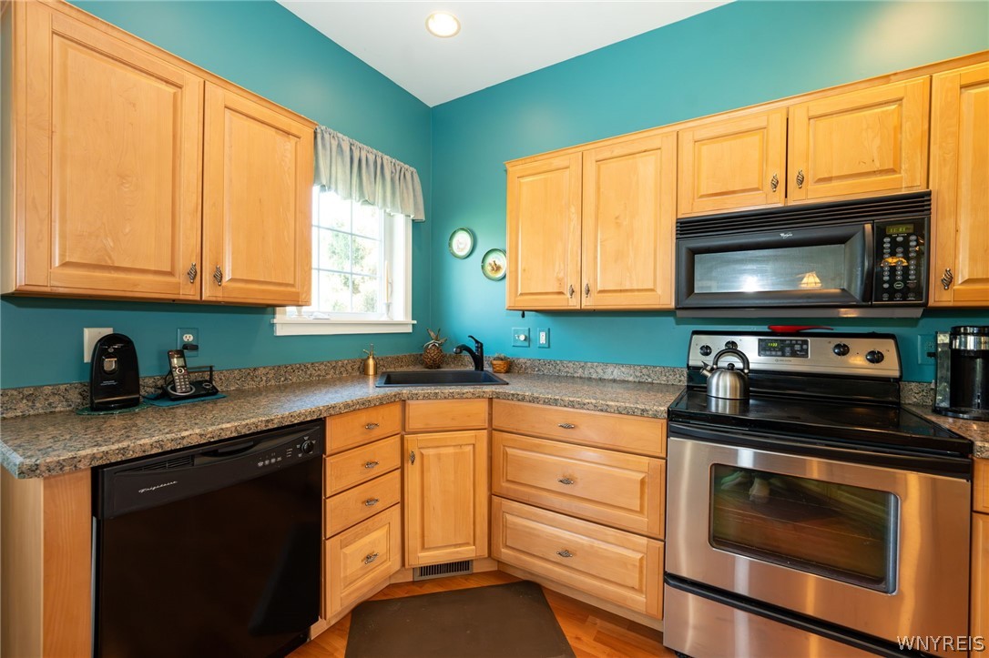 70 Colony Run Alexander, NY 14011 - Photo 11 of 46