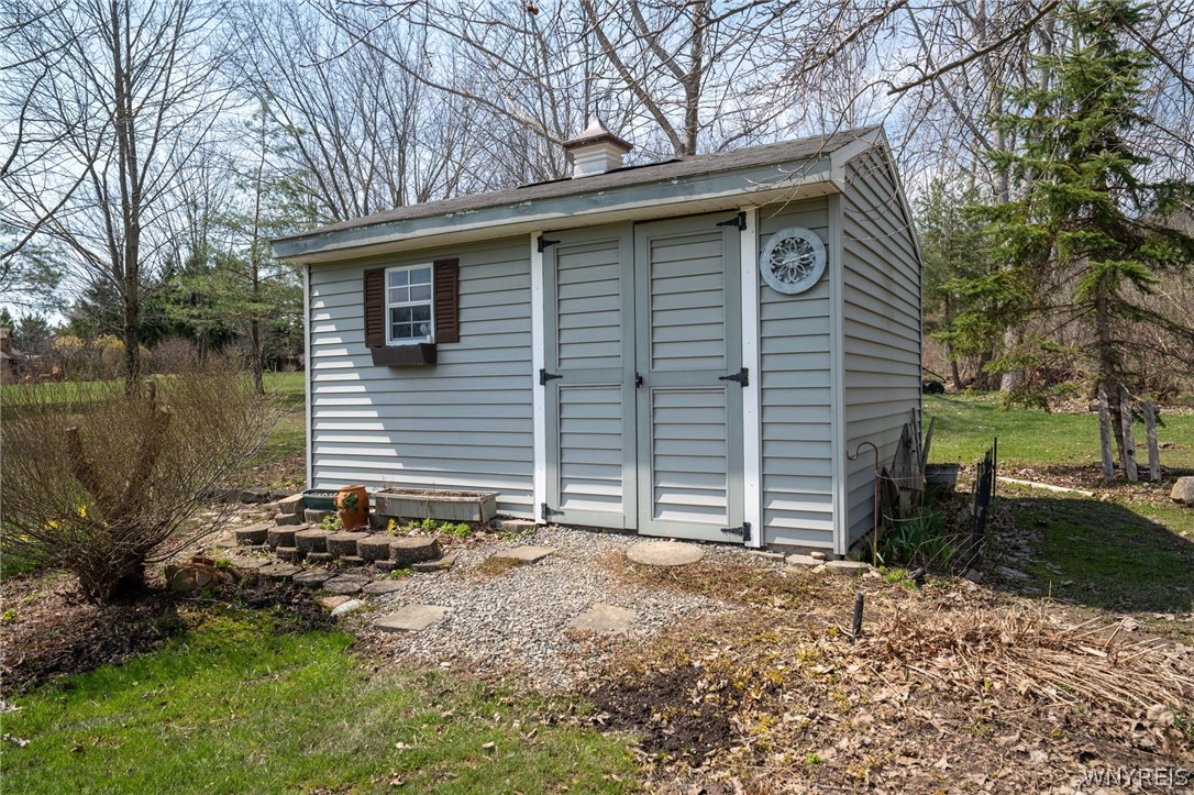 70 Colony Run Alexander, NY 14011 - Photo 38 of 46