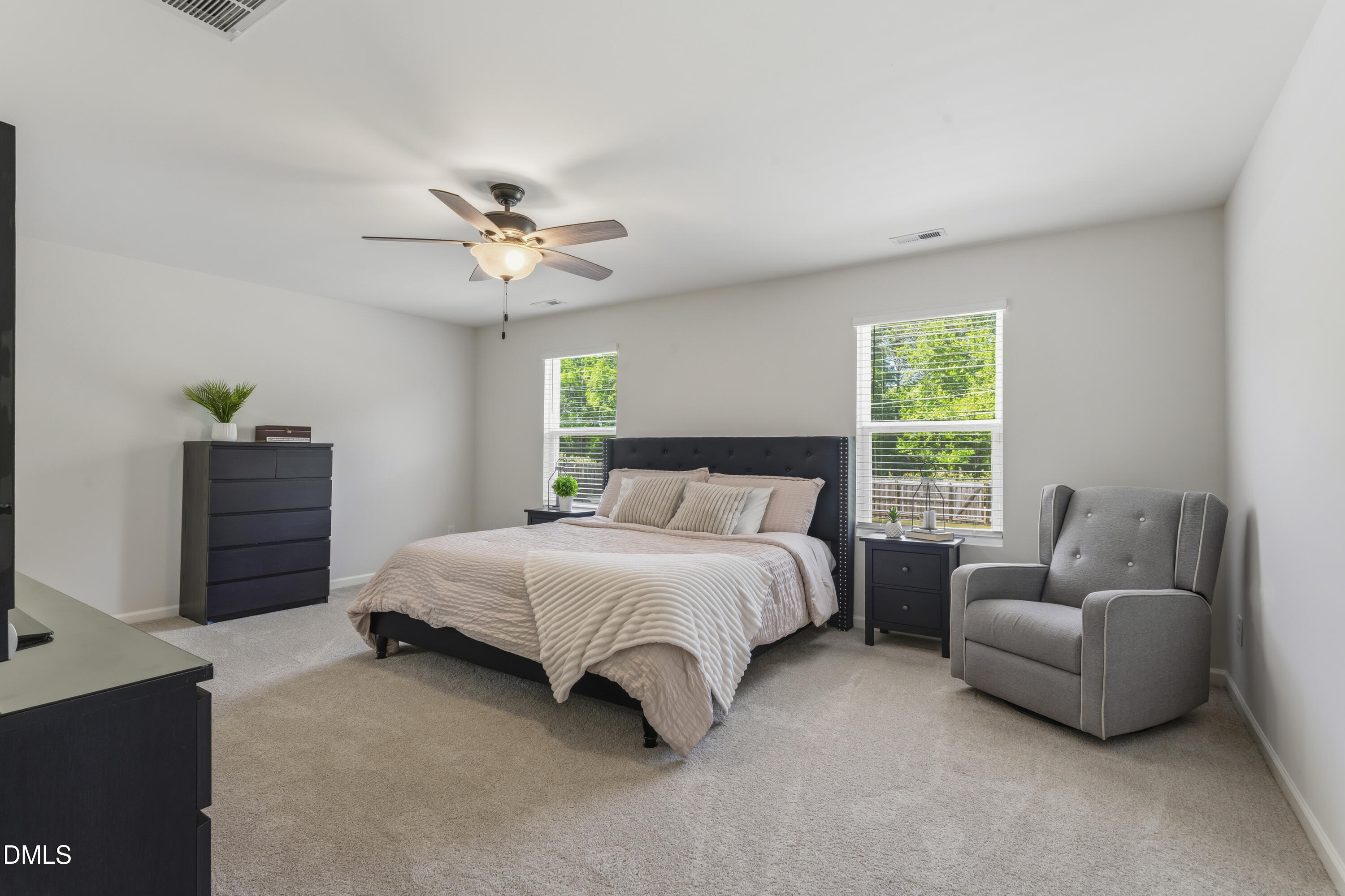 49 Paige Stone Way Angier, NC 27501 - Photo 13 of 56 photos_high_resolution_DSC07652