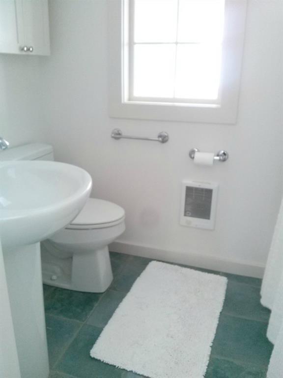 578 Newbury Neck Road Surry, ME 04684 - Photo 22 of 26 Guest quarters bath.