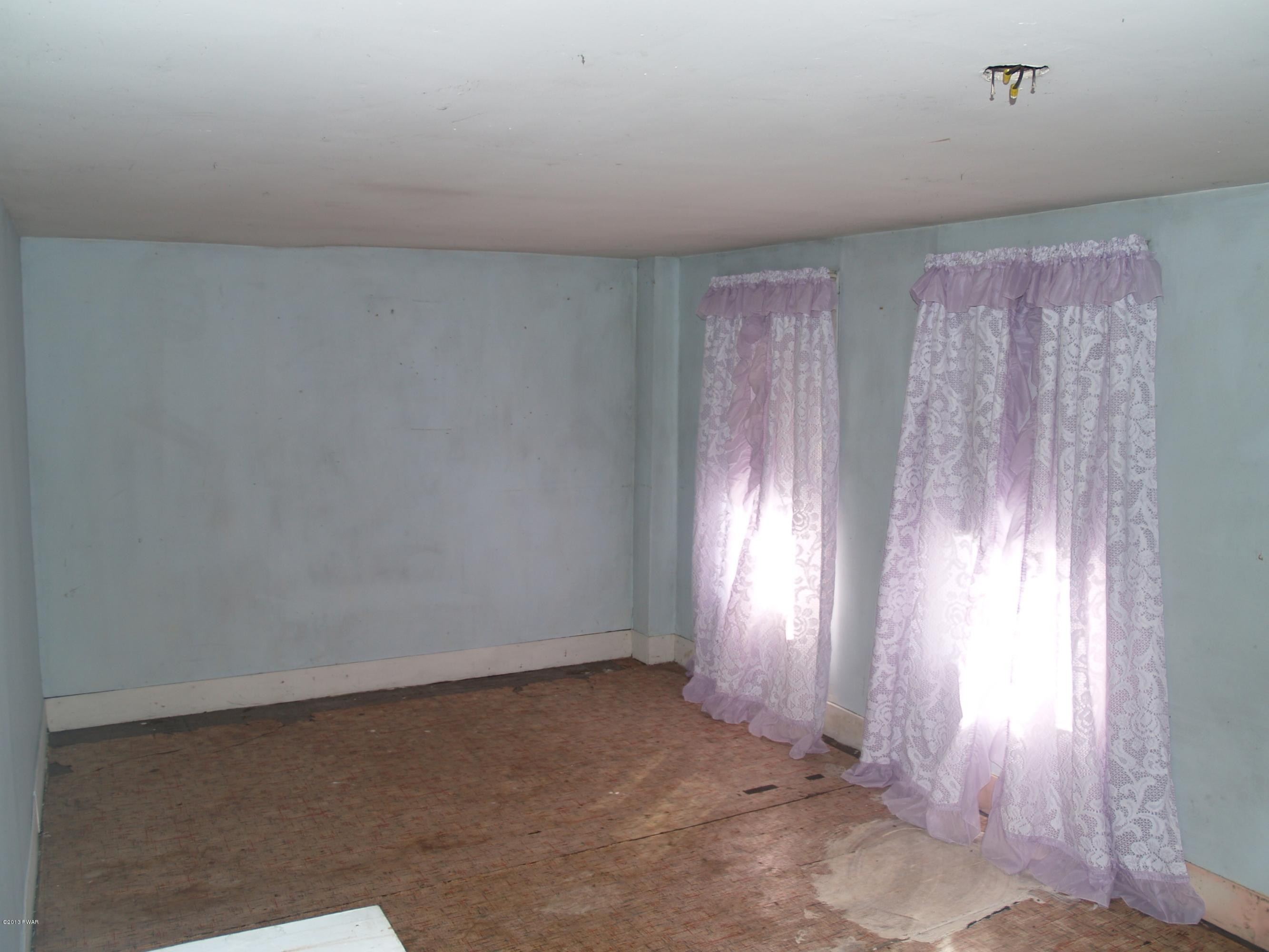 18 Mountain Road Lake Ariel, PA 18436 - Photo 26 of 30 Gallery Image 26