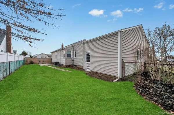 $699,999 | 1200 Stewart Avenue, Bethpage, NY 11714