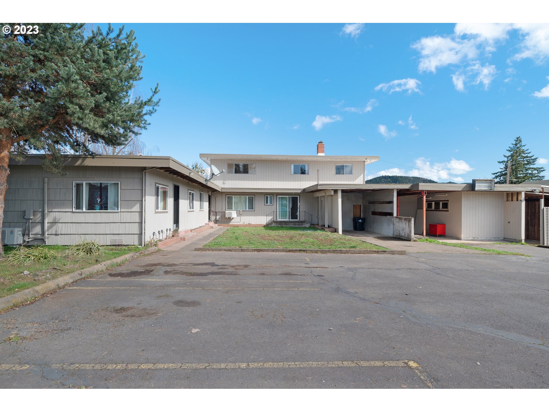39081 Dexter Road Dexter, OR 97431 - Photo 22 of 34 Gallery Image 22
