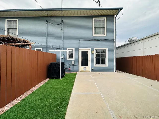 $2,500 | 1464 Stuart Street, Denver, CO 80204
