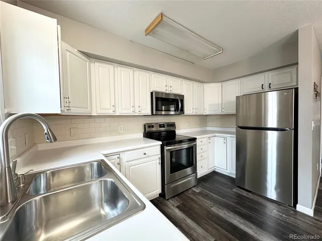 $2,500 | 1464 Stuart Street, Denver, CO 80204