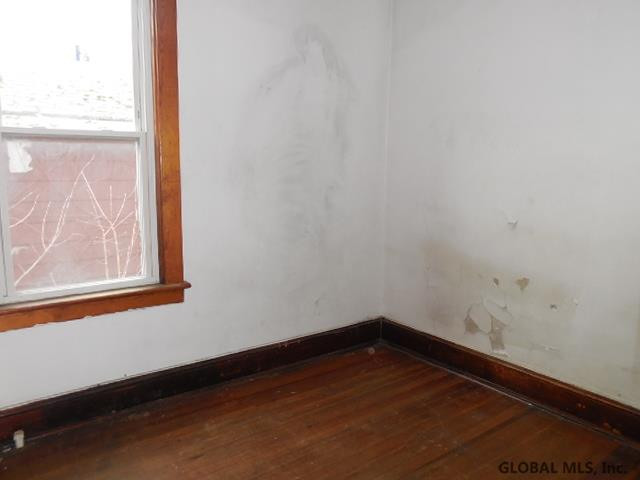 154 Spring Street Albany, NY 12203 - Photo 7 of 25 Photo 7
