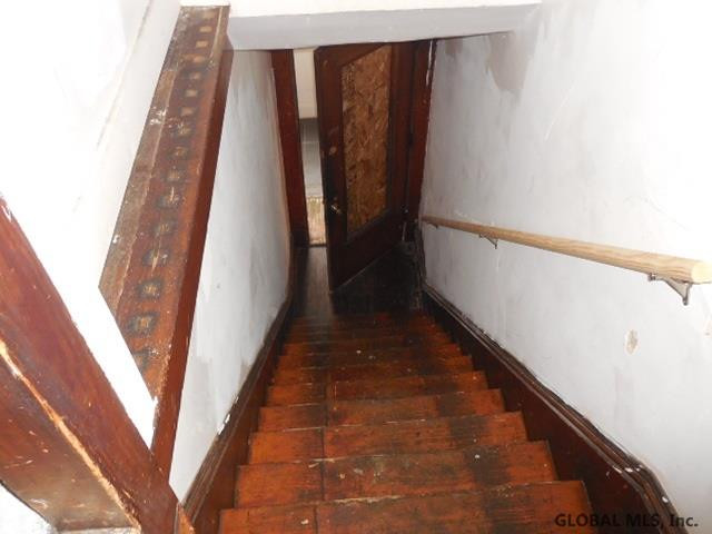 154 Spring Street Albany, NY 12203 - Photo 8 of 25 Photo 8