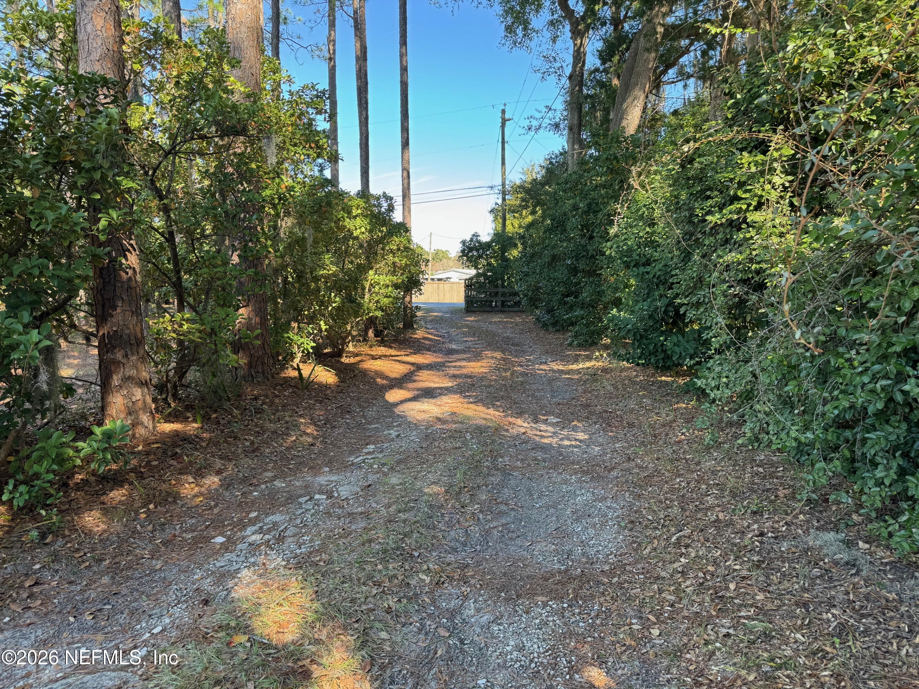 85075 Harts Road Yulee, FL 32097 - Photo 44 of 47 Entrance Drive 1