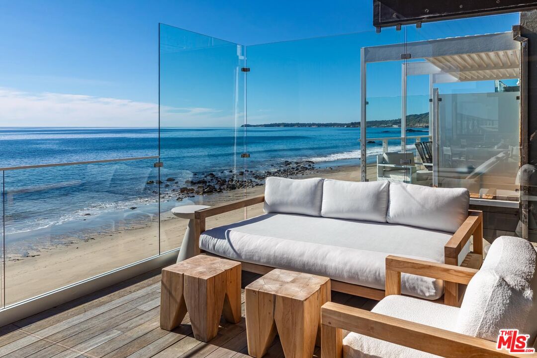 24548 Malibu Road Malibu, CA 90265 - Photo 14 of 28