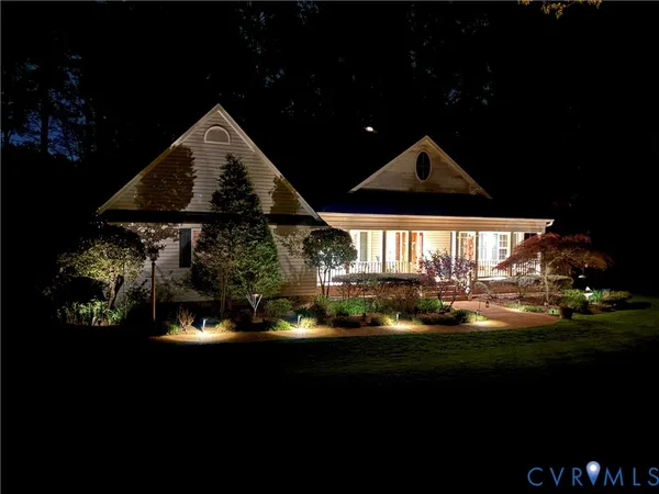 $685,000 | 1858 Rock Point Drive, Powhatan, VA 23139