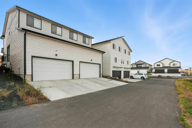 $710,000 | 1107 Greenfield Drive, Unit 1109, Cheney, WA 99004