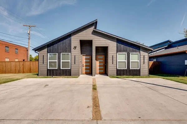 $2,850 | 3020 Henry Street, Unit B, Greenville, TX 75401