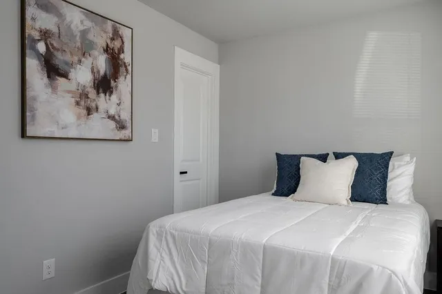 $2,850 | 3020 Henry Street, Unit B, Greenville, TX 75401