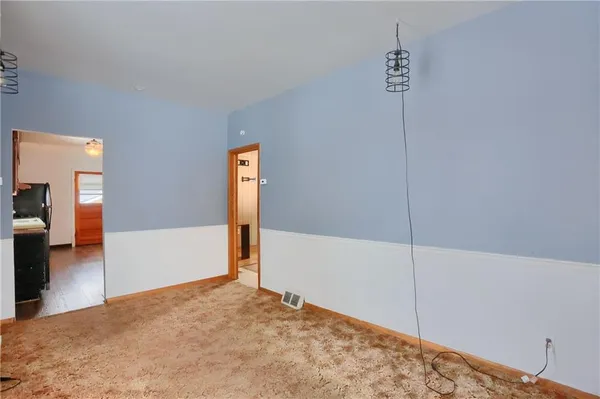a view of a bedroom