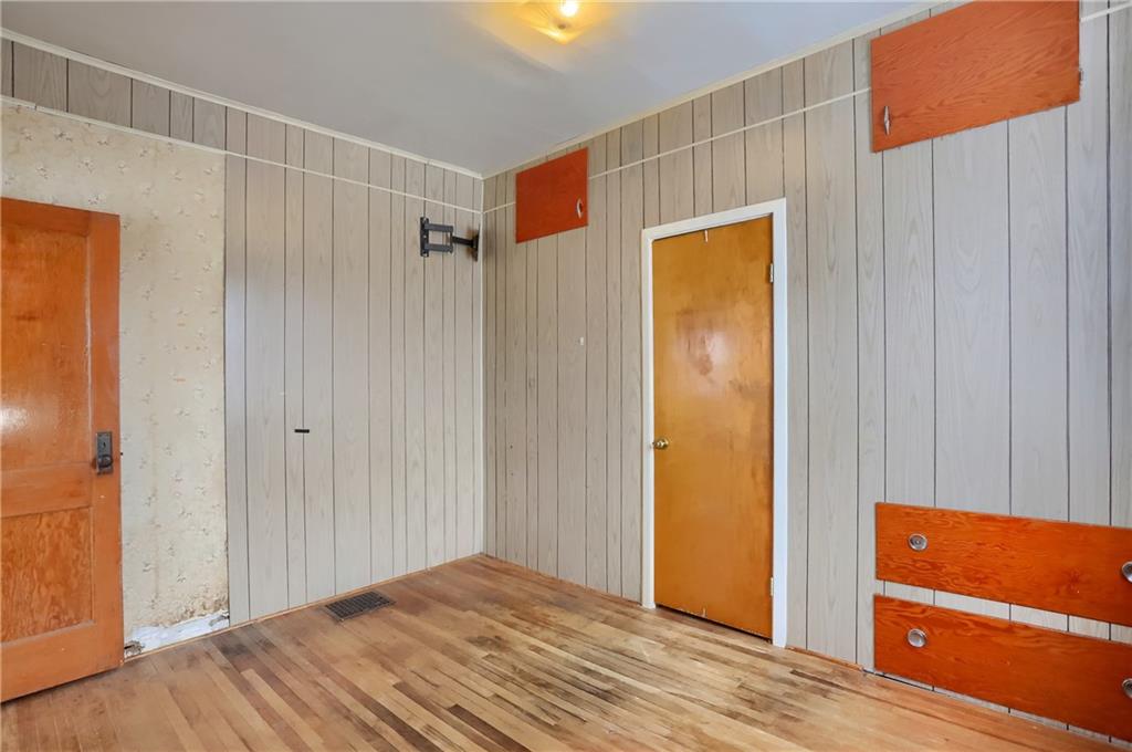 314 13th Street Bessemer, PA 16112 - Photo 10 of 26 a view of closet area