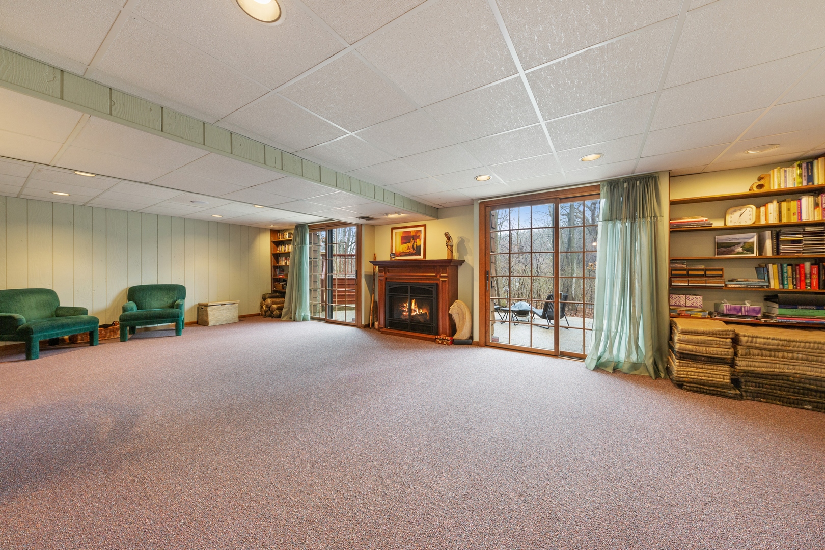 112 Marryat Road Trout Valley, IL 60013 - Photo 22 of 36