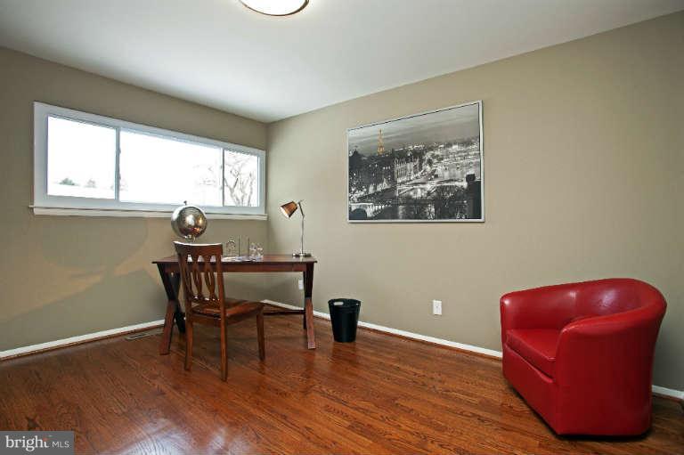 3806 Lumo Road Randallstown, MD 21133 - Photo 17 of 30 Bedroom
