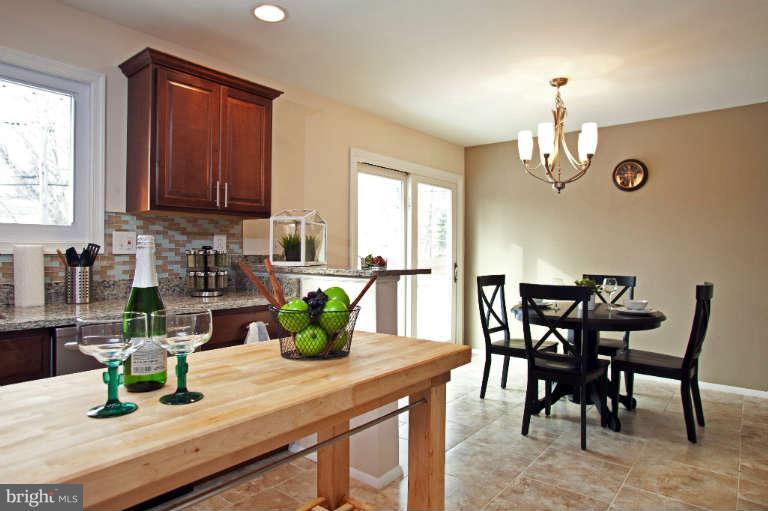 3806 Lumo Road Randallstown, MD 21133 - Photo 3 of 30 Kitchen
