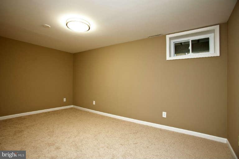 3806 Lumo Road Randallstown, MD 21133 - Photo 25 of 30 Bedroom